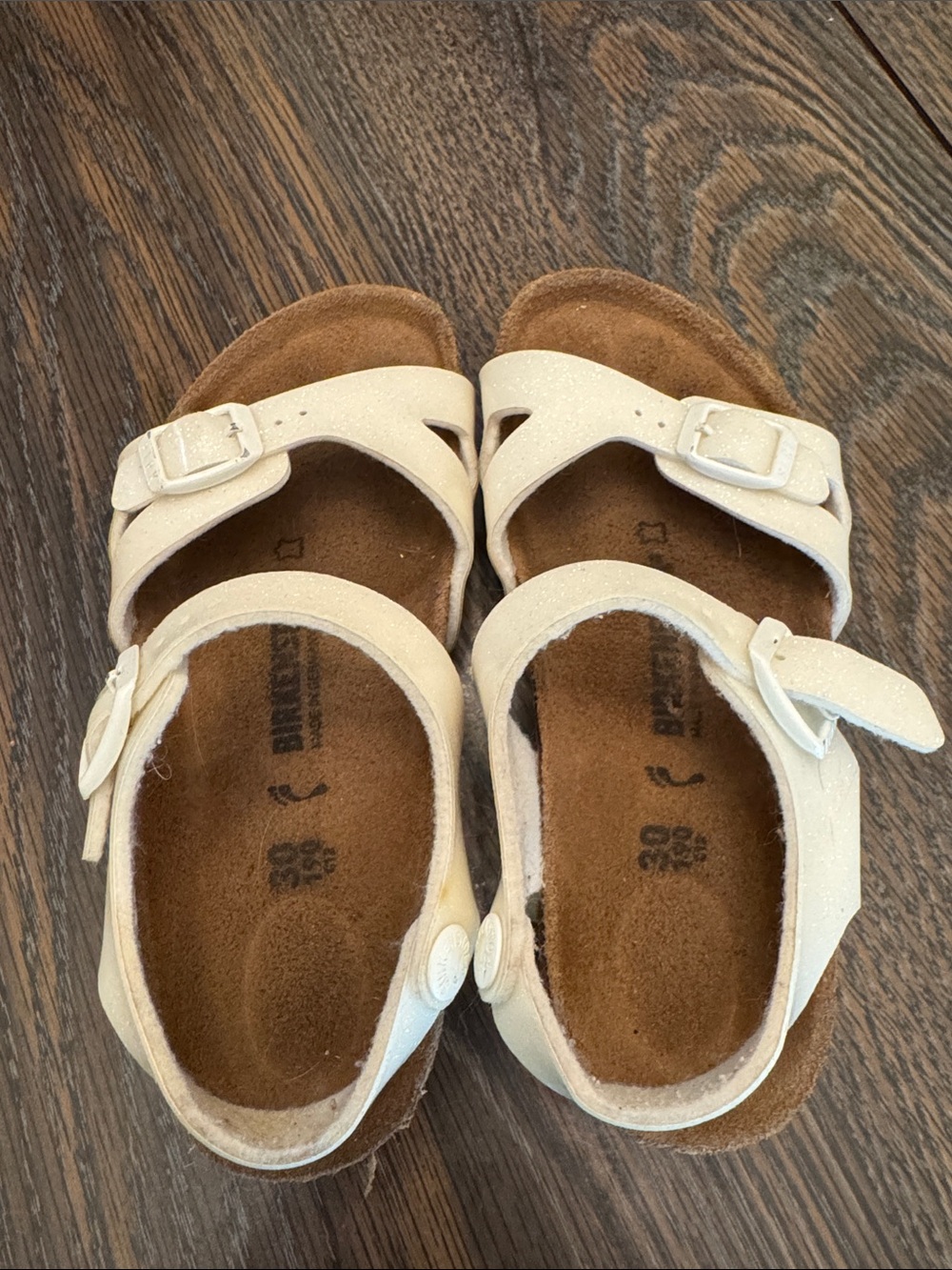 Birkenstock Kids Cream Adjustable Buckle Sandals size 30 about size 12 12.5